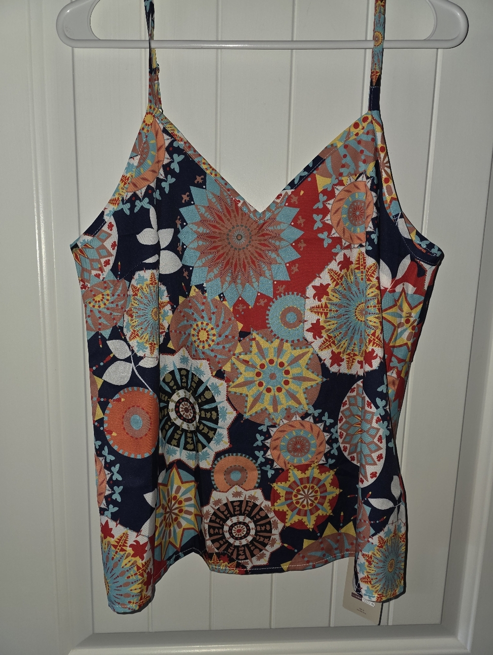 Emery Vibranr Floral Mosaic Spaghetti Strap Tank Top NWT S ❤️